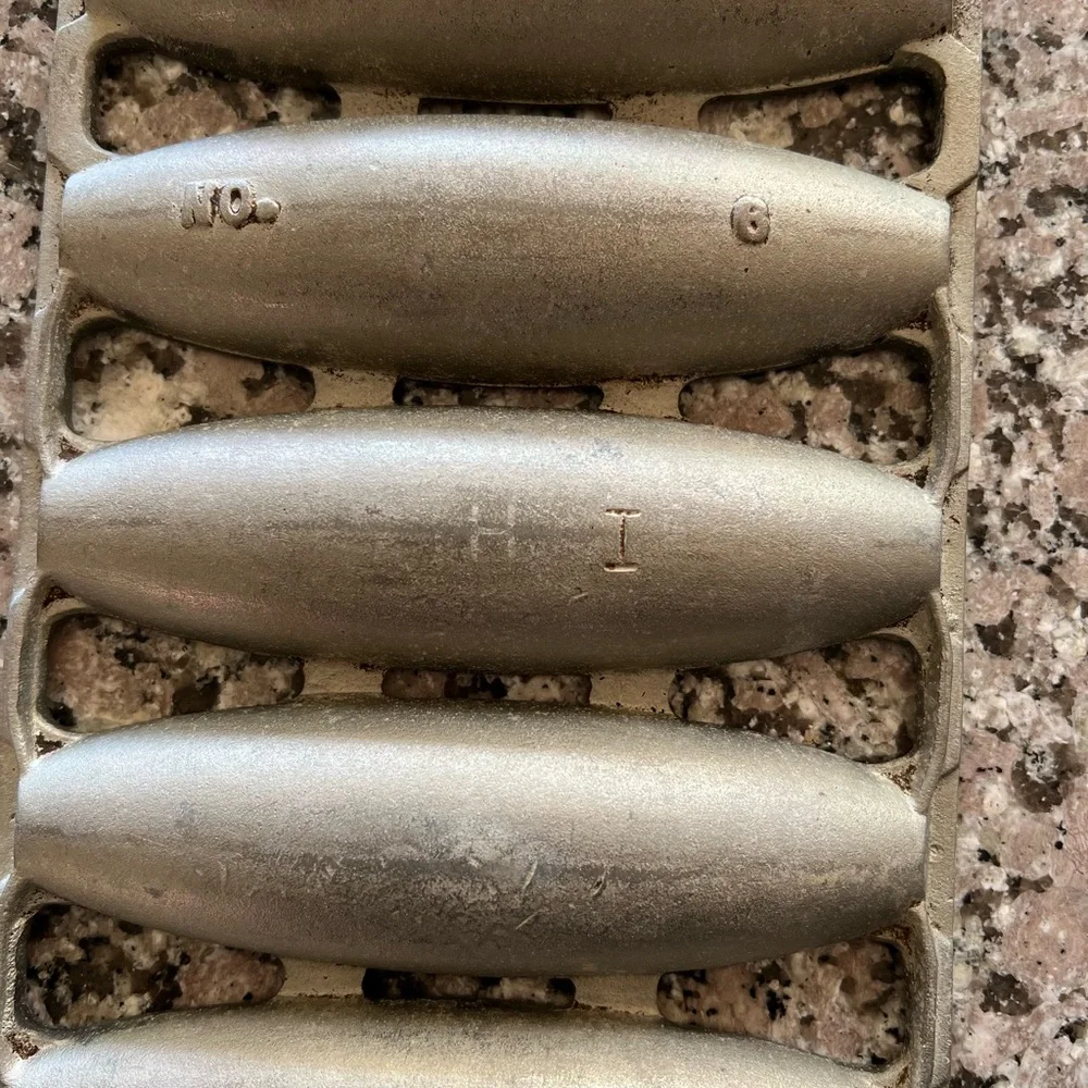 Wagner #6 Vienna Roll Pan Type I Ghost H markings